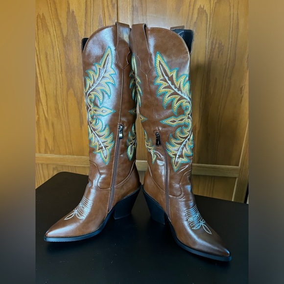 Cowgirl‎ fashion boots embroidered with high heels - Picture 8 of 12